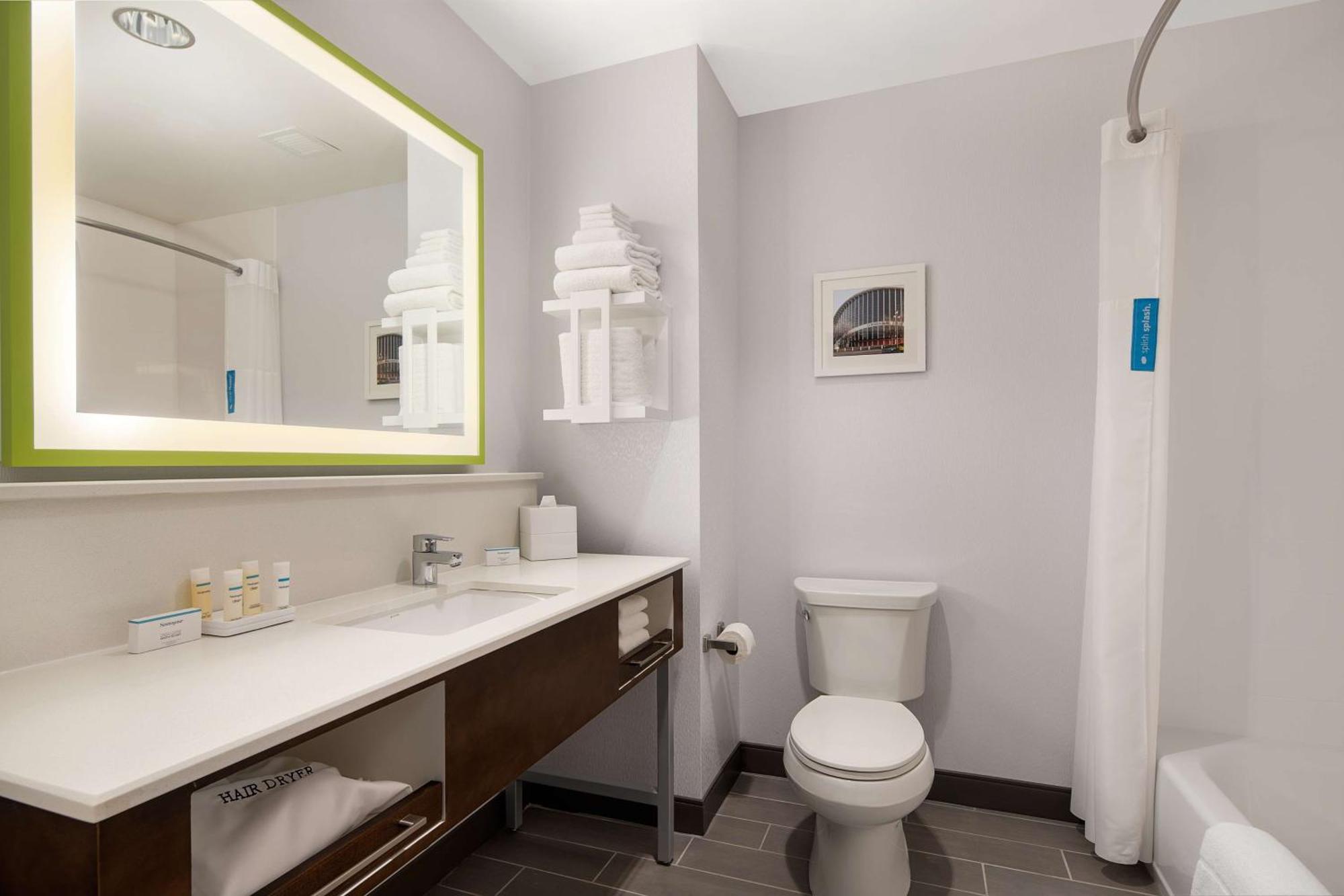 Hampton Inn & Suites Raleigh Midtown, Nc Ngoại thất bức ảnh