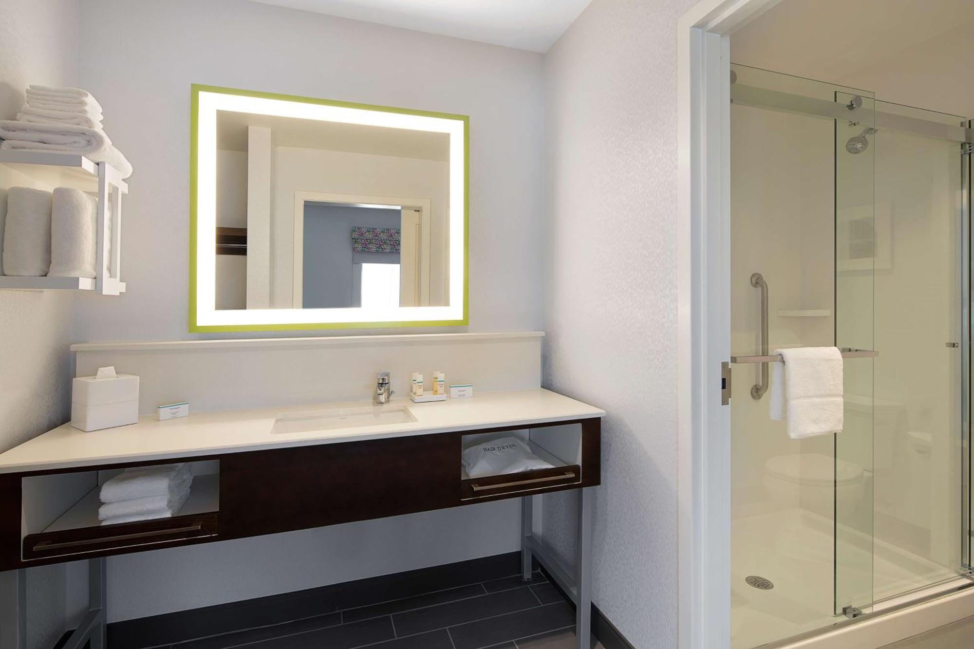 Hampton Inn & Suites Raleigh Midtown, Nc Ngoại thất bức ảnh
